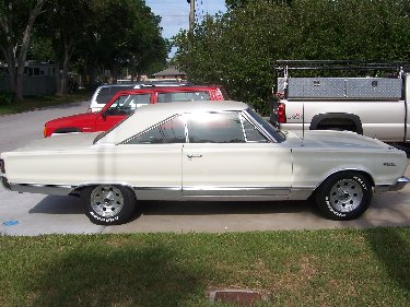 1967 Plymouth Satellite Passenger Side View Of Car